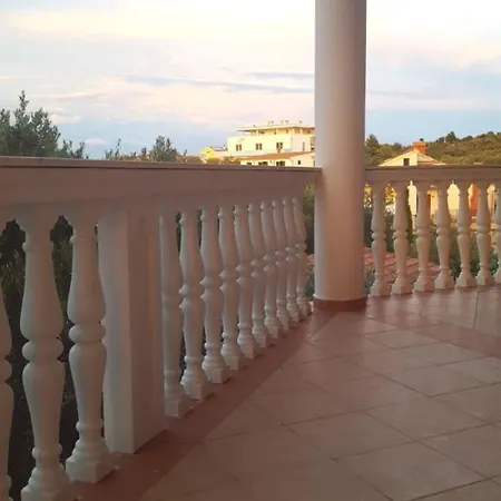 Apartment Sunce *